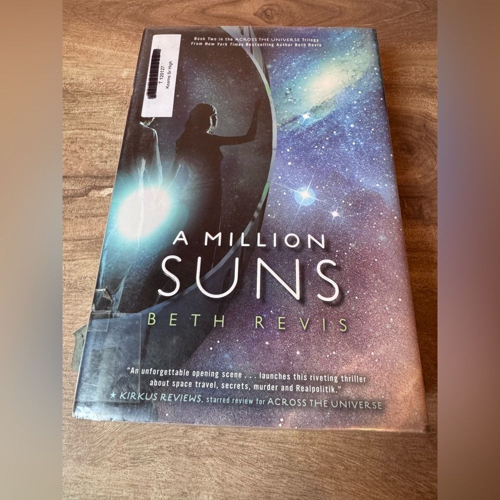A Million Suns by Beth Revis (2012, Hardcover) (ex-library)